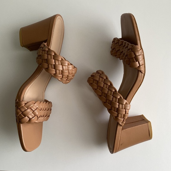 Braided Double Strapped Tan Slip-On Sandals With 3 Inch Chunky Heel Size 10 - Picture 5 of 8